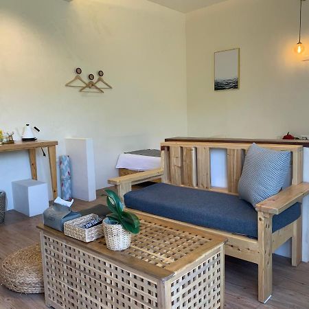 W24墾丁民宿墾丁大街一館bnb Exteriör bild