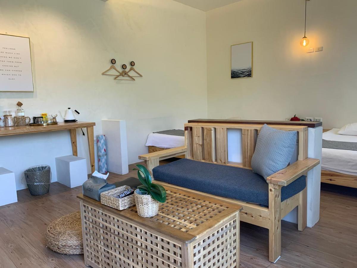 W24墾丁民宿墾丁大街一館bnb Exteriör bild