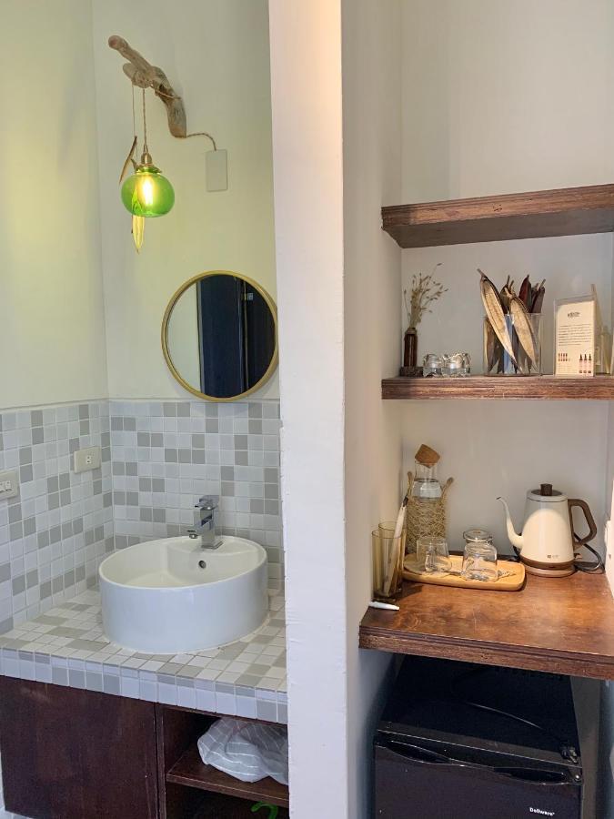 W24墾丁民宿墾丁大街一館bnb Exteriör bild