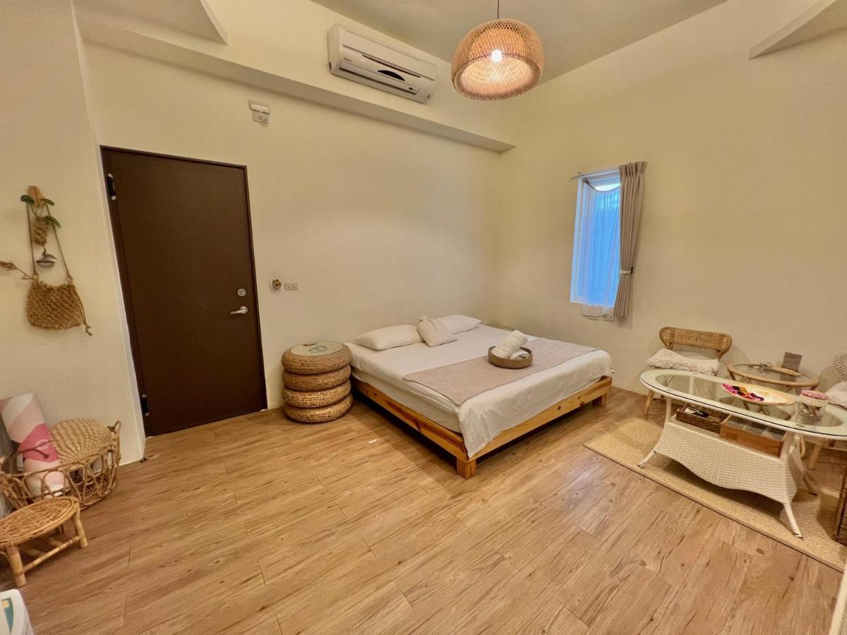 W24墾丁民宿墾丁大街一館bnb Exteriör bild